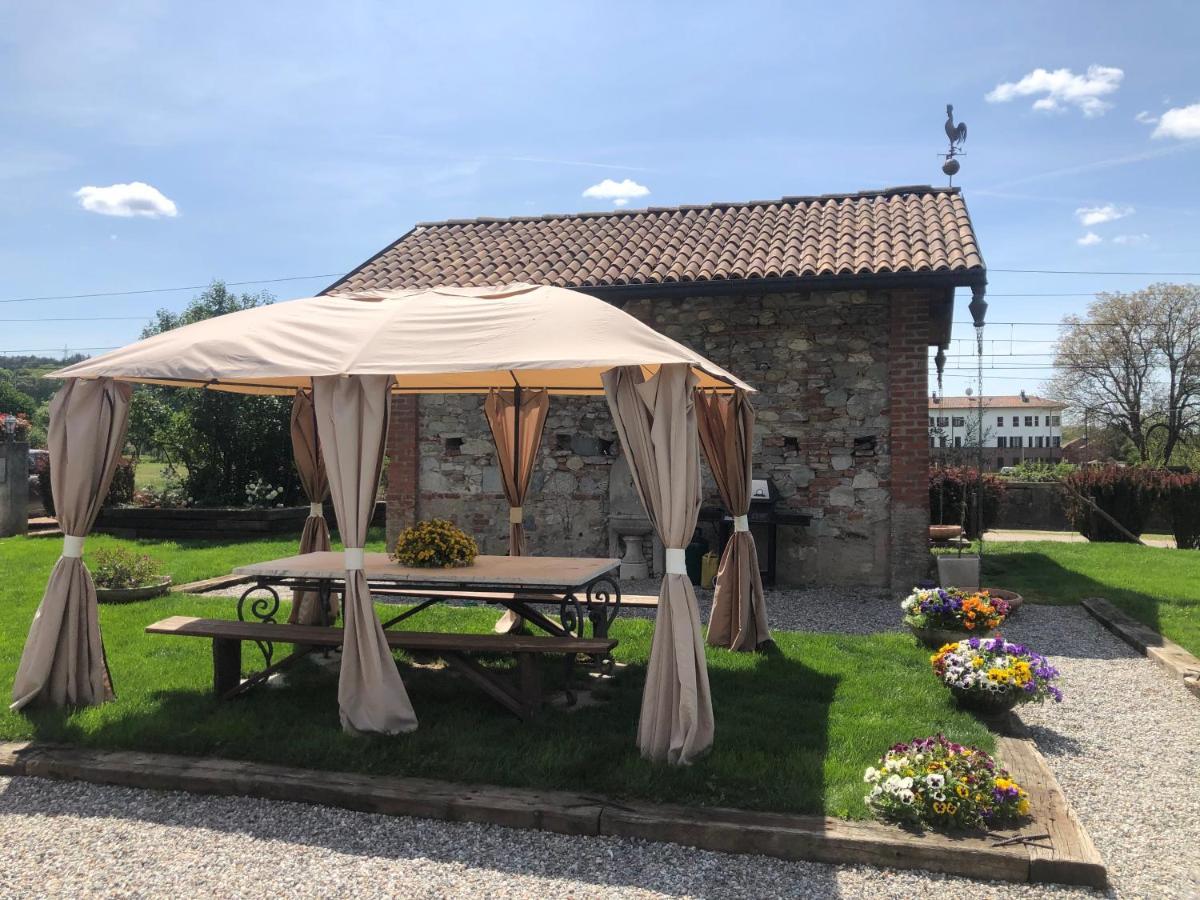 B&B Tenuta Legnate Sesto Calende Exteriér fotografie
