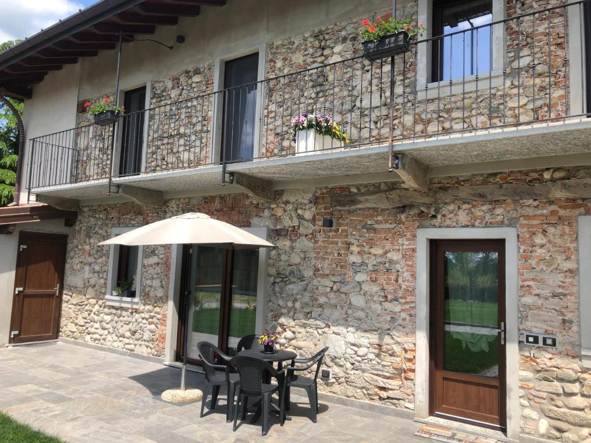 B&B Tenuta Legnate Sesto Calende Exteriér fotografie
